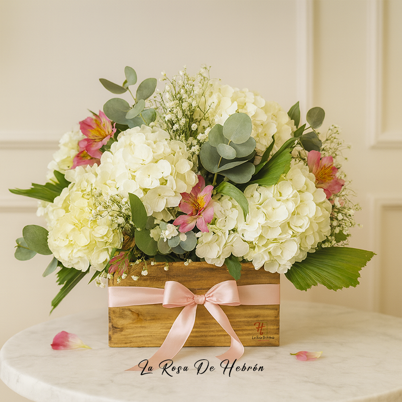 Arreglo floral hortensias