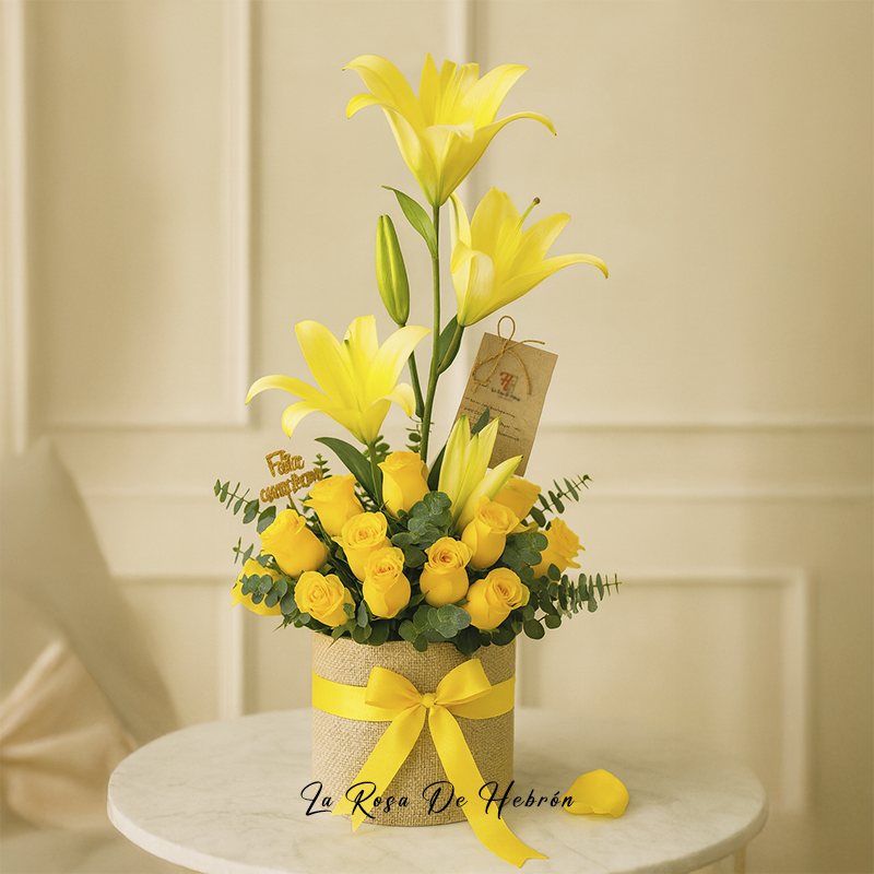 Rosas Amarillas y Lirios